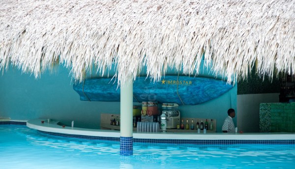 pool1-pool1-iberostar-bavaro-v32211-1600