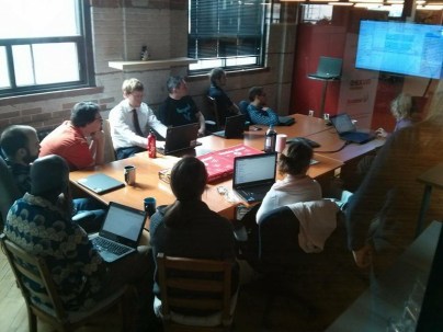 1497261_795735630456401_1110856540_n